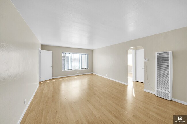 Building Photo - 1311 97th Ave