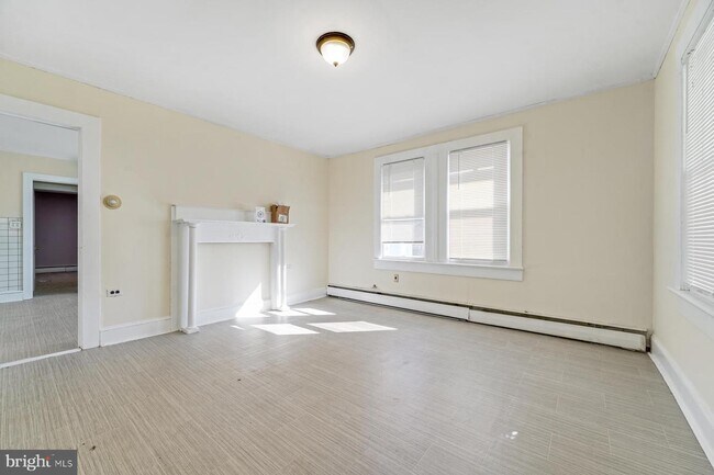 Building Photo - 95 Leigh Ave