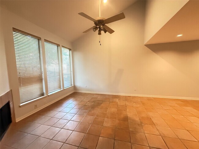 Foto del edificio - 2601 S Braeswood Blvd