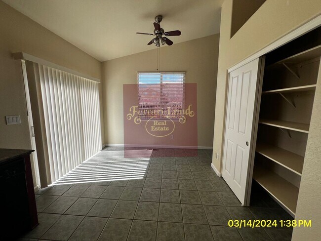 Building Photo - Single Story home in East Sparks Cul-de-Sa...