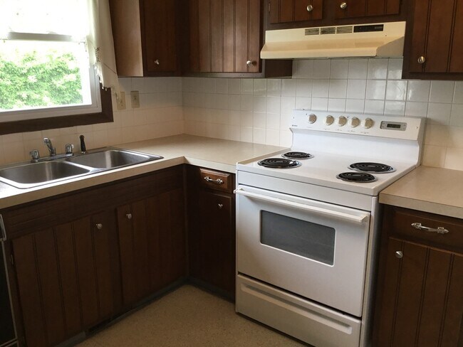 Foto del edificio - 6360 Princess Dr