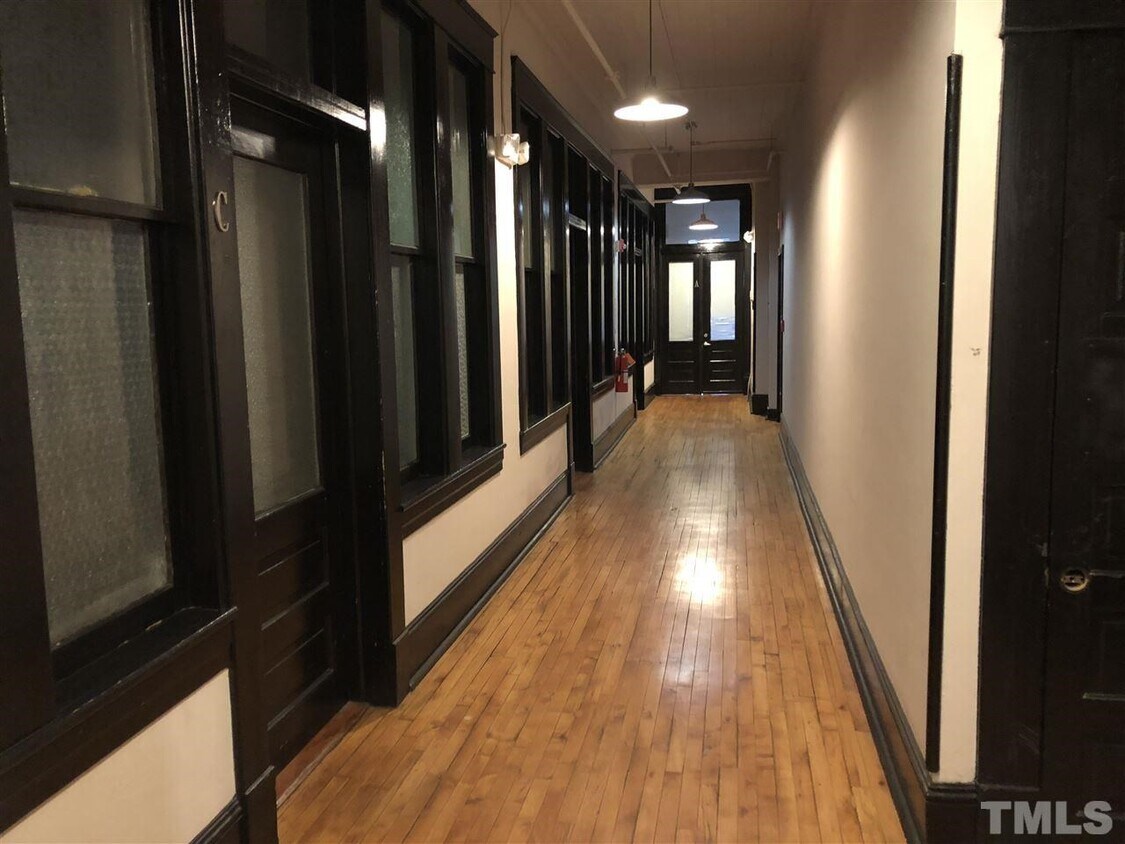 Foto del edificio - 133 s Garnett St