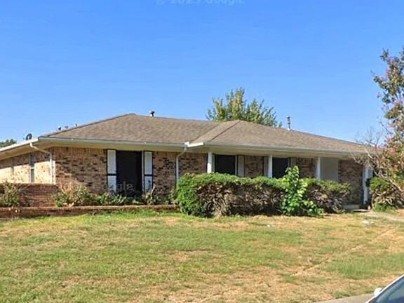 Foto del edificio - 1615 Springbrook St