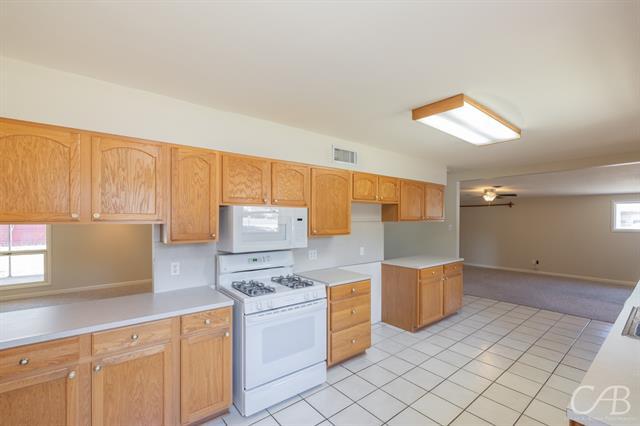 Foto del edificio - 3357 S 15th St