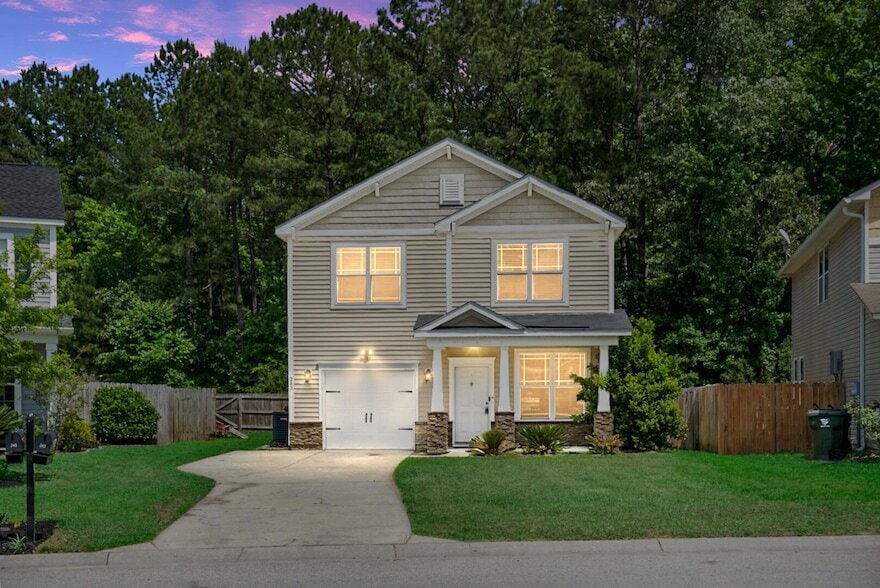 Primary Photo - 243 Oglethorpe Cir