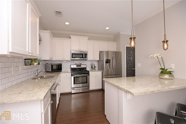 Building Photo - 2405 Boulder Creek Way SE