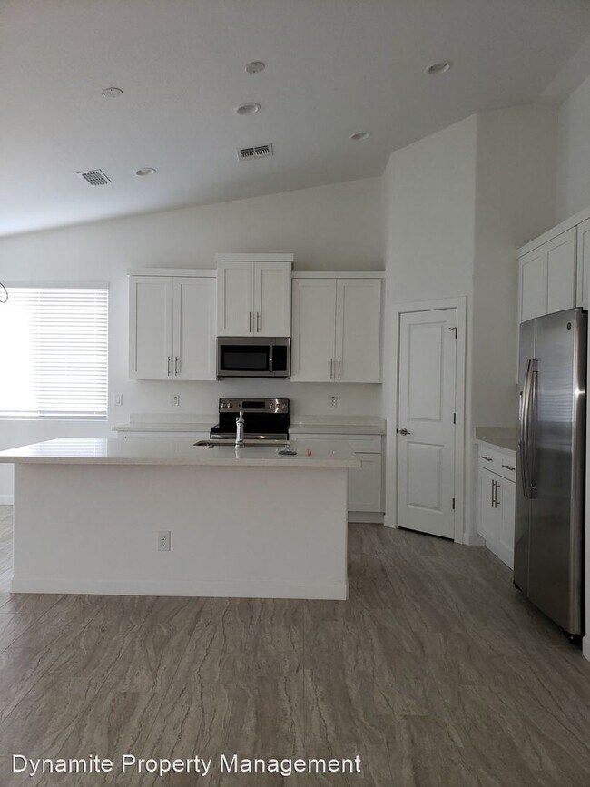 Foto del edificio - 3 br, 2 bath House - 17032 E Horned Owl
