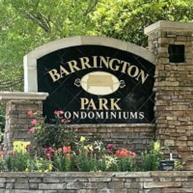 Photo - 2/2 with Loft in very popular NE Barringto...