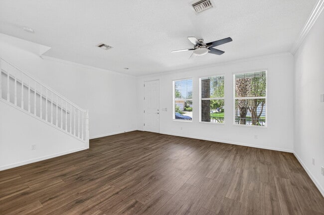 Foto del edificio - 1362 Turnbridge Dr