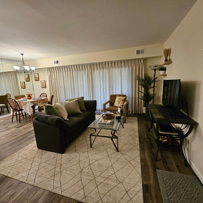 Sala de estar - 304 Forbes St