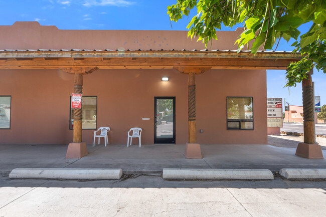 Foto del edificio - 216 N 1st St