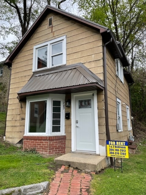 Building Photo - 763 Weaver St