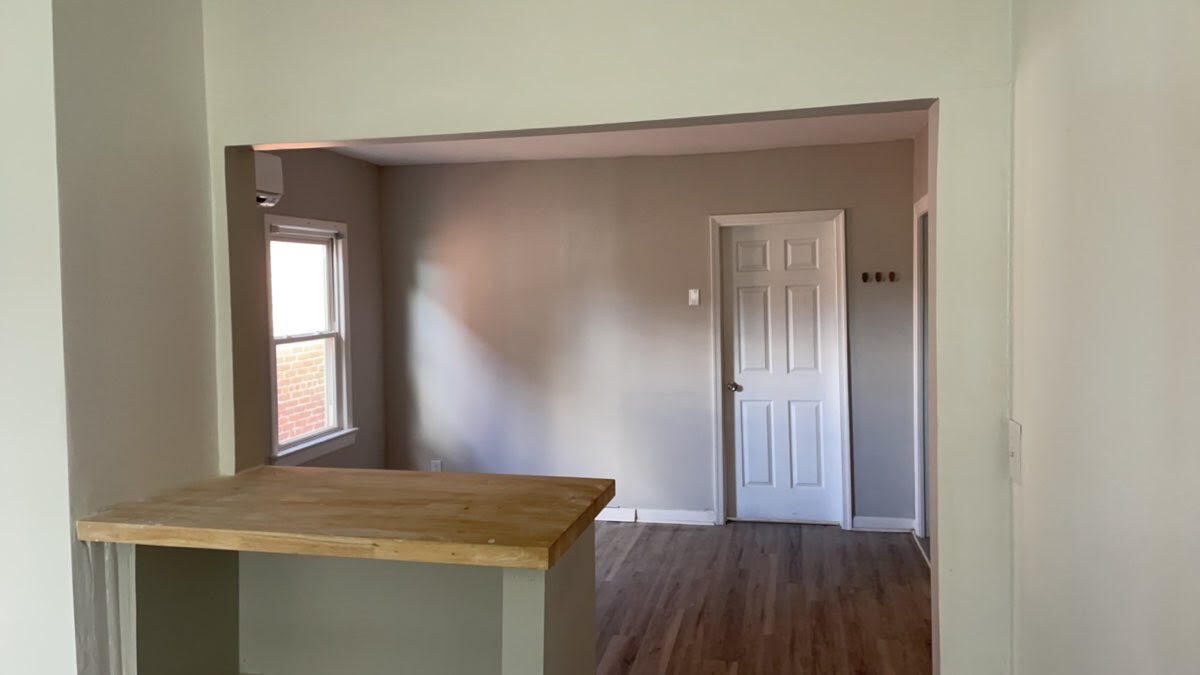 Foto principal - 143 W Balview Ave
