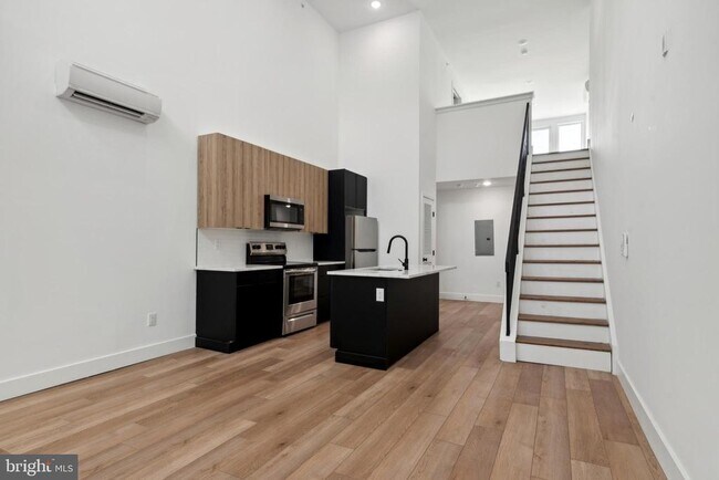 Foto del edificio - 4214 Powelton Ave