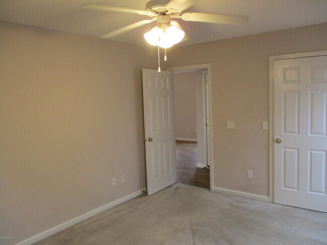 7205 Woodhall Dr Wilmington Nc 28411 House For Rent In