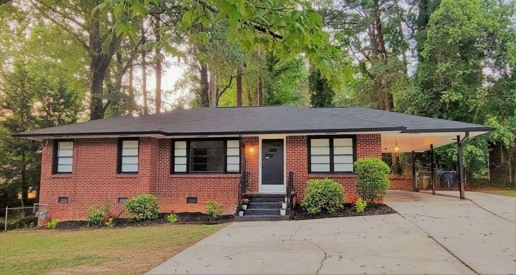 Primary Photo - 2993 Cascade Rd