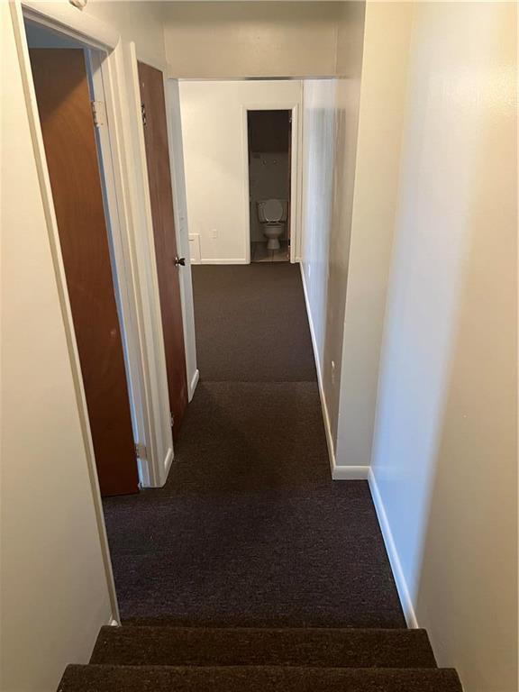 Building Photo - 215 W Broad St