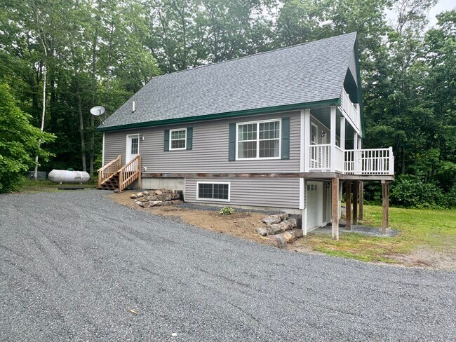 Foto del edificio - 246 Green Lake Rd