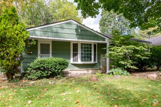 Building Photo - 2308 Walter Dr