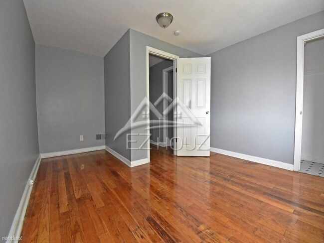 Building Photo - 3705 8th St