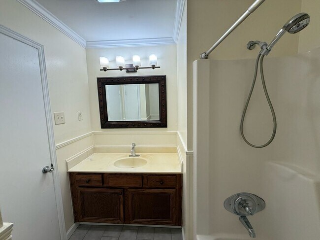 Foto del edificio - 5330 Tyler Loop Rd