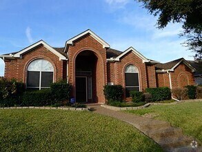 Building Photo - 3849 Pine Valley Dr