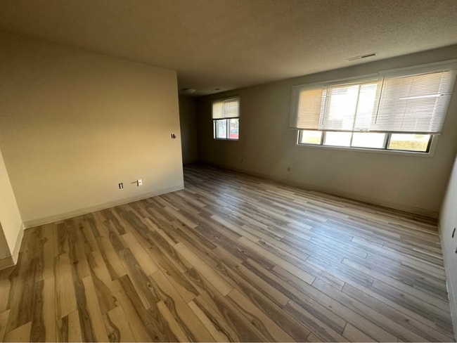 Building Photo - 948 Boston Way