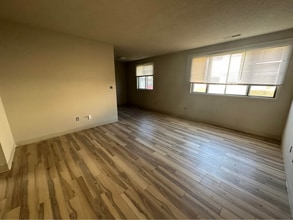 Building Photo - 948 Boston Way