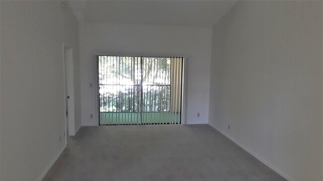 Foto del edificio - 301 Norwood Terrace