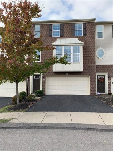 Primary Photo - 120 Maple Ridge Ct