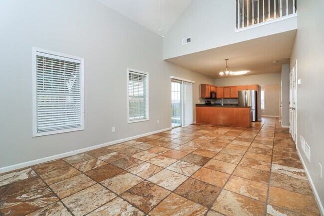 Building Photo - 3672 Marathon Cir