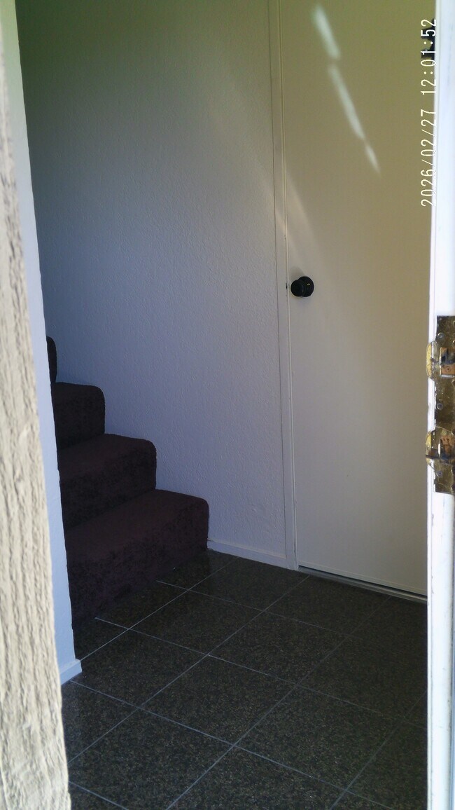 Entrada - 1113 Seabreeze Way