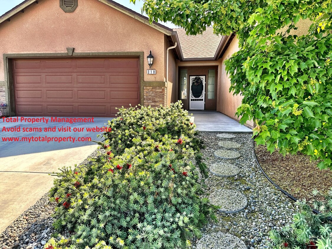 Foto principal - 318 S Wind Ct