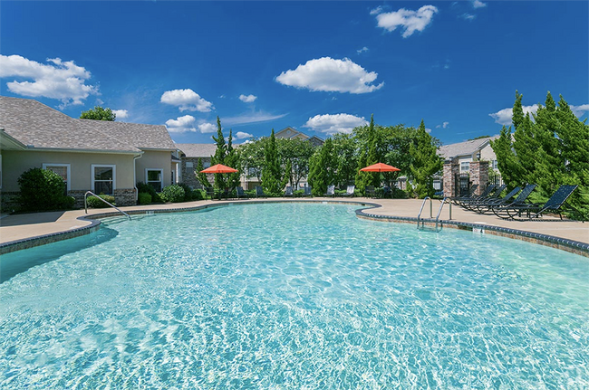 Montebello Apartments for Rent with Utilities Included - Memphis, TN