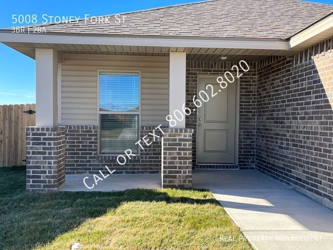 Building Photo - Newer construction 3 bed 2 bath home with ...