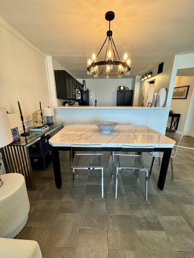 Foto del edificio - 2780 NE 183rd St