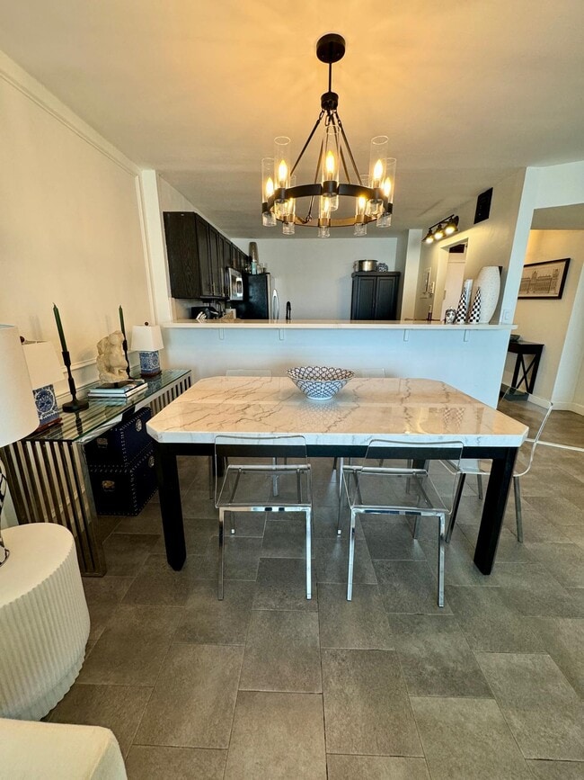 Building Photo - 2780 NE 183rd St