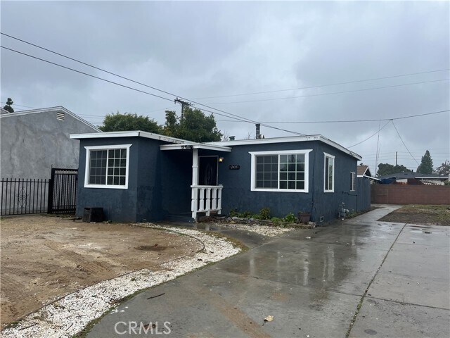 Primary Photo - 2415 W Lincoln St