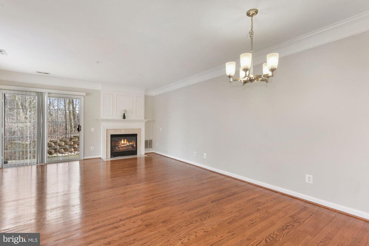 Primary Photo - 12751 Fair Crest Ct