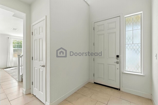 Building Photo - 4677 Lue Ln