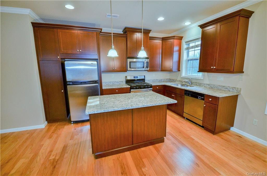 Foto principal - 312 Canter Ct