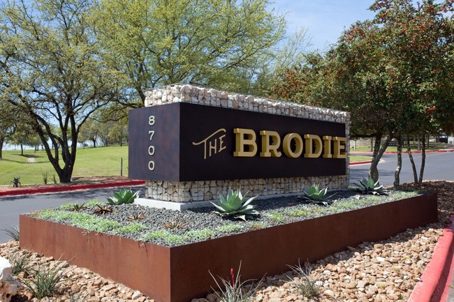 The Brodie Apartments Austin