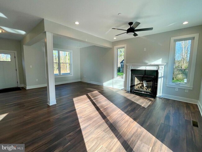 Foto del edificio - 112 Kehm Rd