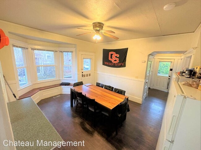 Building Photo - 5 br, 2 bath House - 120 NW 23rd St.