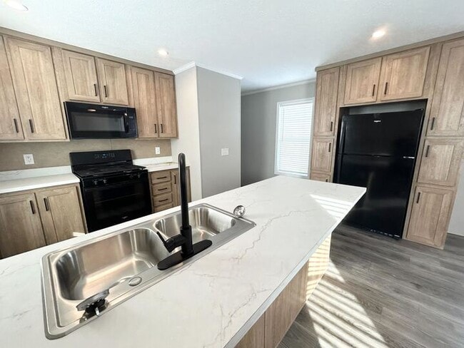 Building Photo - 52491 Potomac Ct