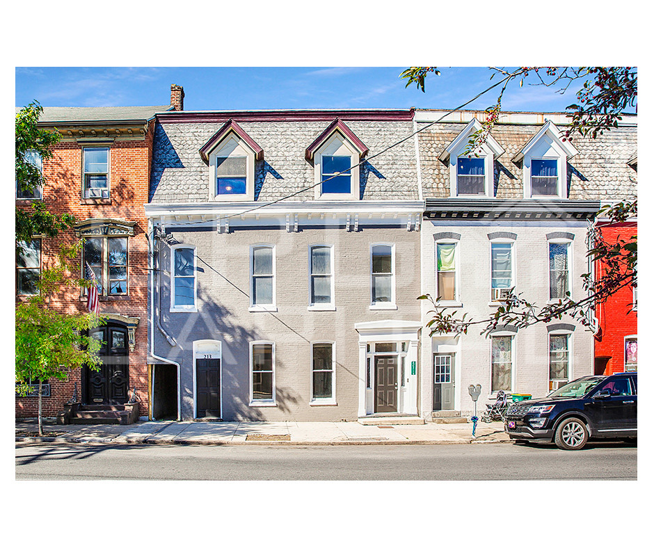 Primary Photo - 765 5th Ave