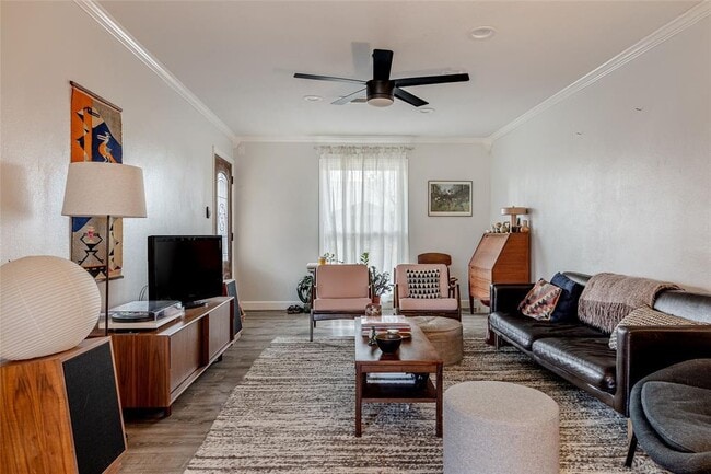 Foto del edificio - 2118 Fordham Ln