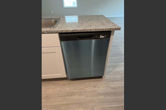 Foto del edificio - 15111 Greenfield Ml