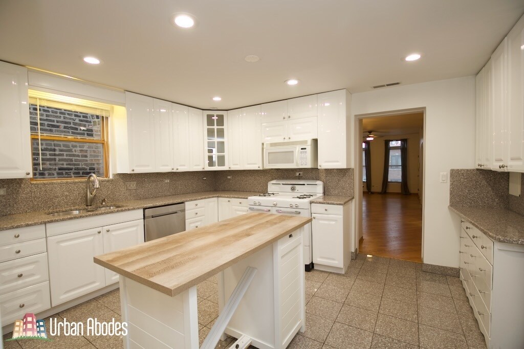Foto principal - 2626 W Superior St