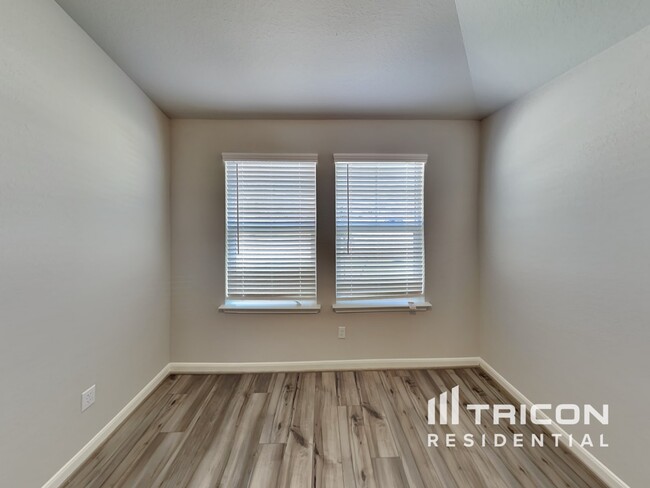 Building Photo - 6007 Noah Place Saint Hedwig TX